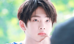 娱乐圈吃瓜酱qaq,揭秘明星幕后故事，带你领略娱乐圈风云变幻